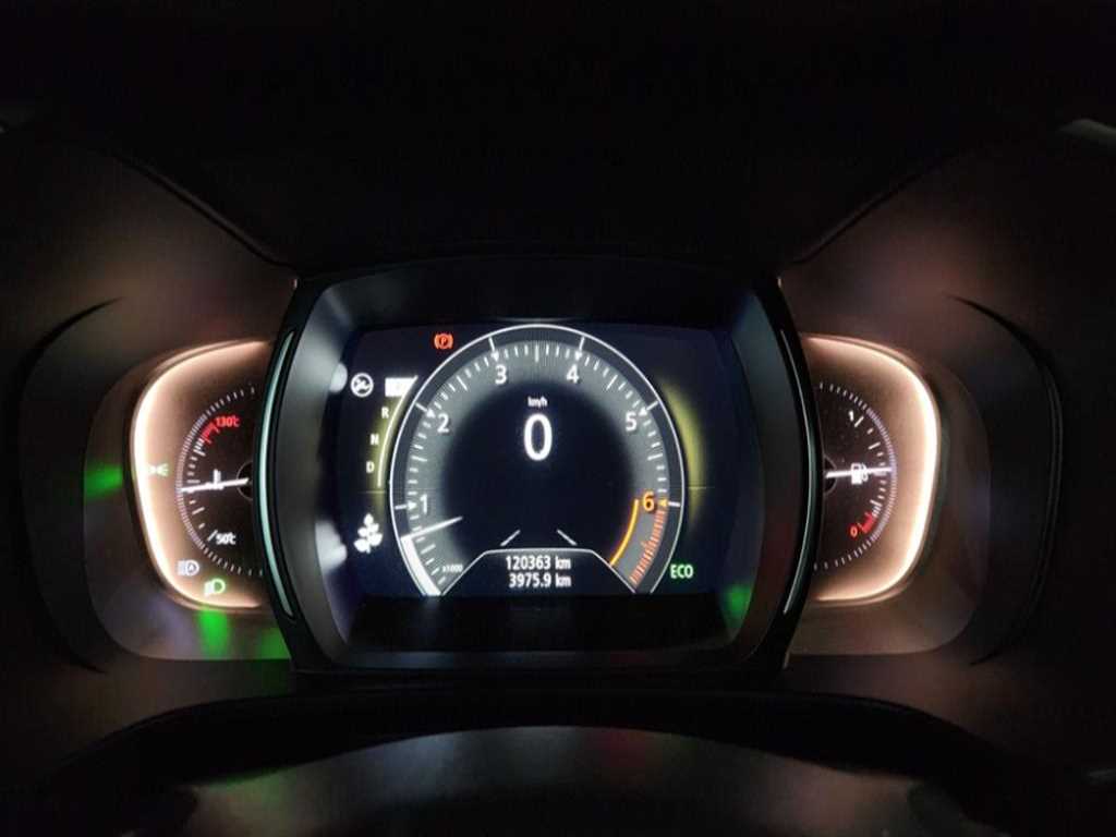 SAMSUNG QM6 - Vista 12