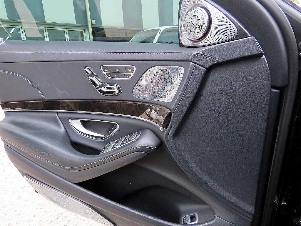 Mercedes Benz S Class - Vista 11