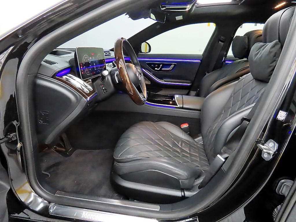 Mercedes Benz S Class - Vista 5
