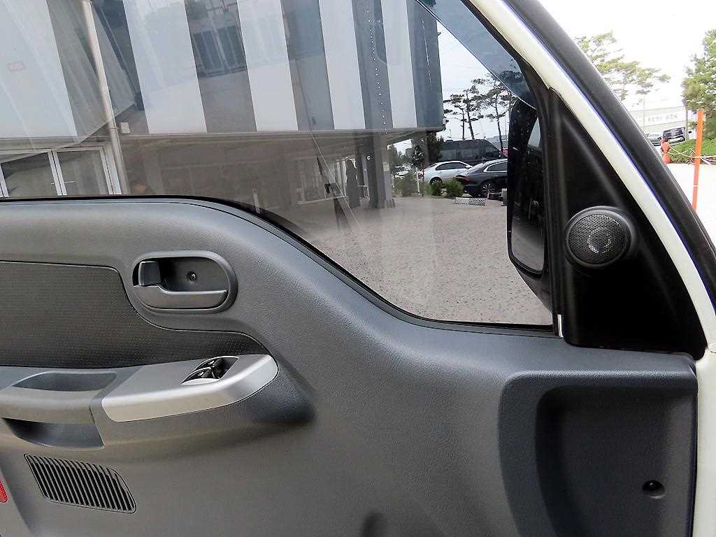 Small Truck Normal Box(High Deck) - Vista 12