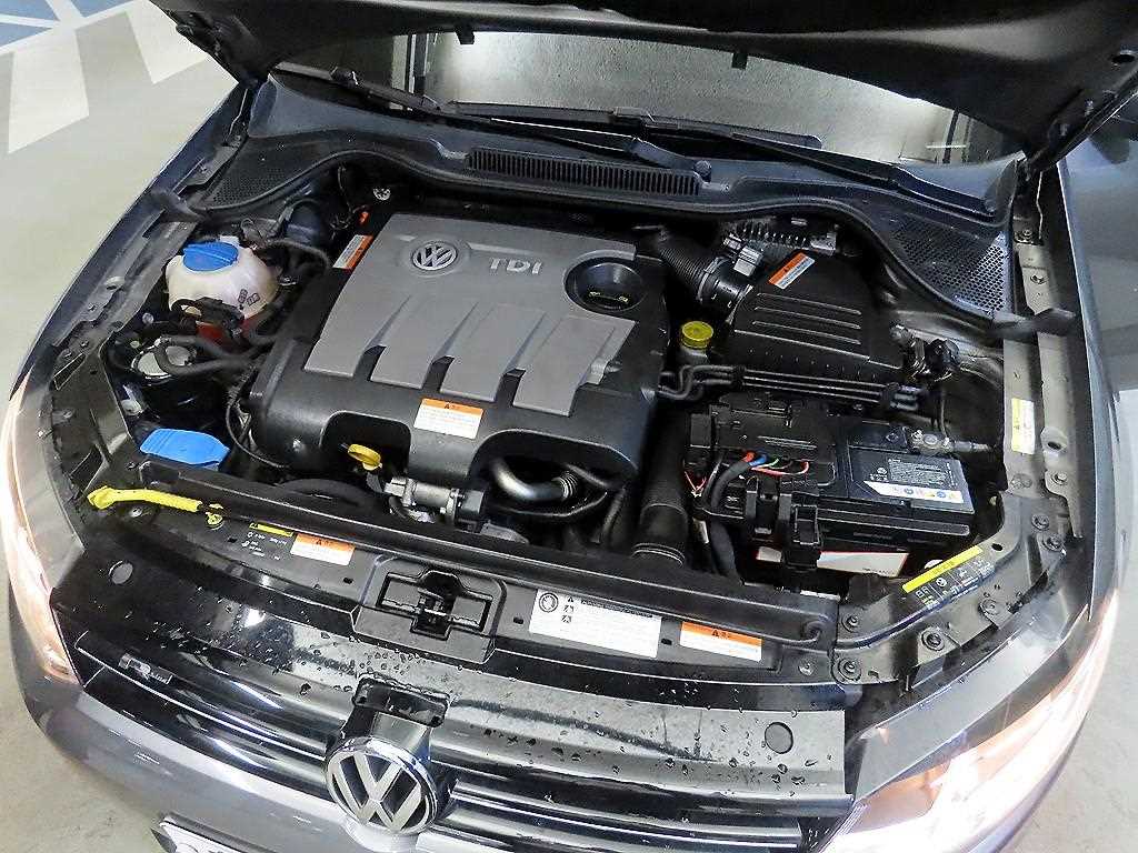 Volkswagen polo 2014 Plateado - Importación desde Corea - HF Imports Iquique - Foto 18