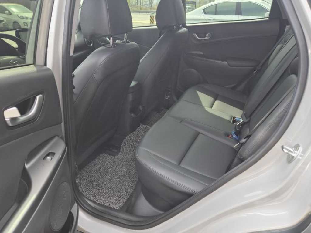 HYUNDAI Kona 2021 Gris - Importación desde Corea - HF Imports Iquique - Foto 16
