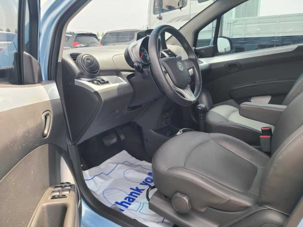 Chevrolet Spark - Vista 10