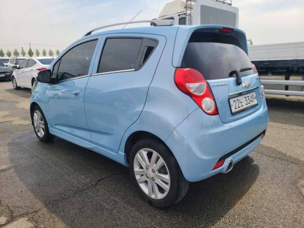 Chevrolet Spark - Vista 4