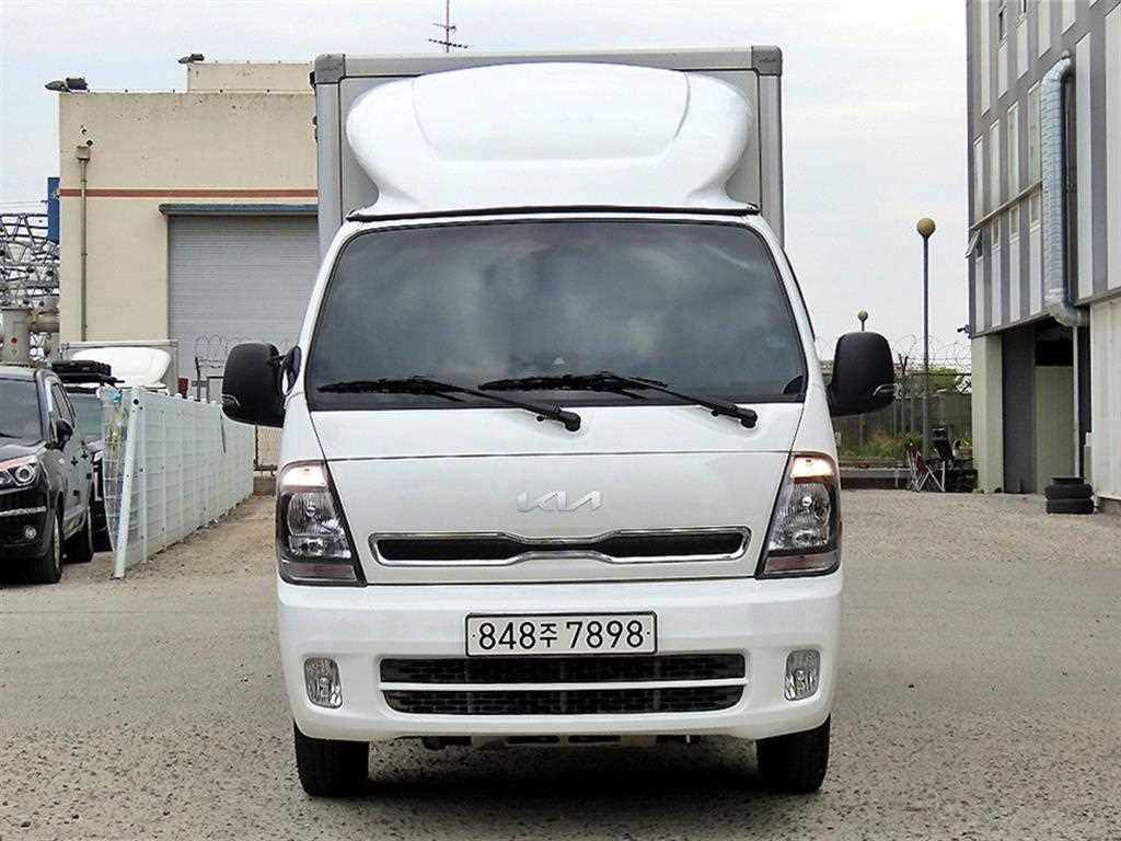 Small Truck Normal Box(High Deck) 2025 Blanco - Importación desde Corea - HF Imports Iquique - Foto 1