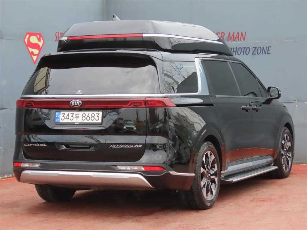 KIA Carnival - Vista 4