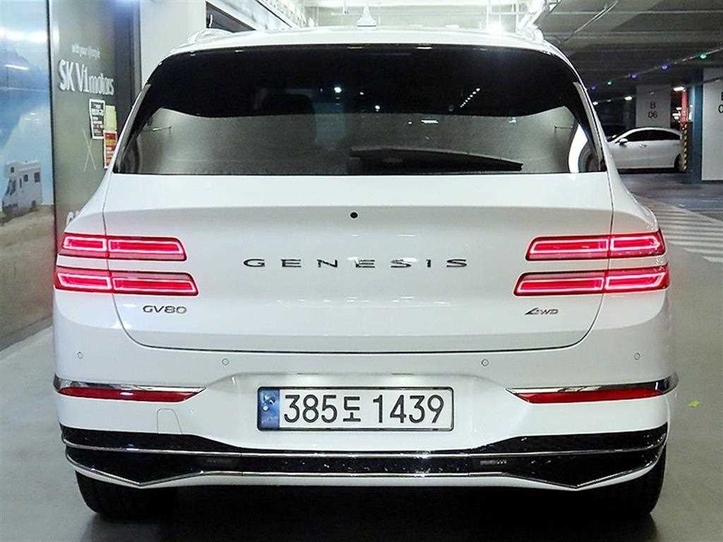 Genesis GV80 - Vista 6