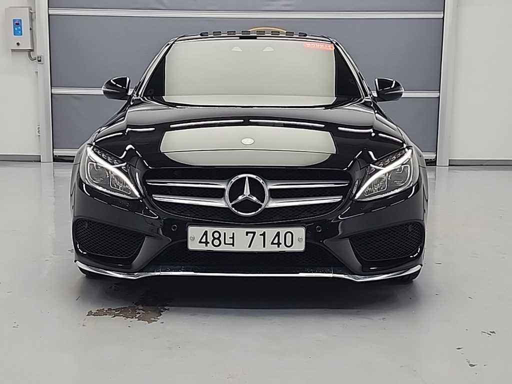 Mercedes Benz C Class - Vista 2