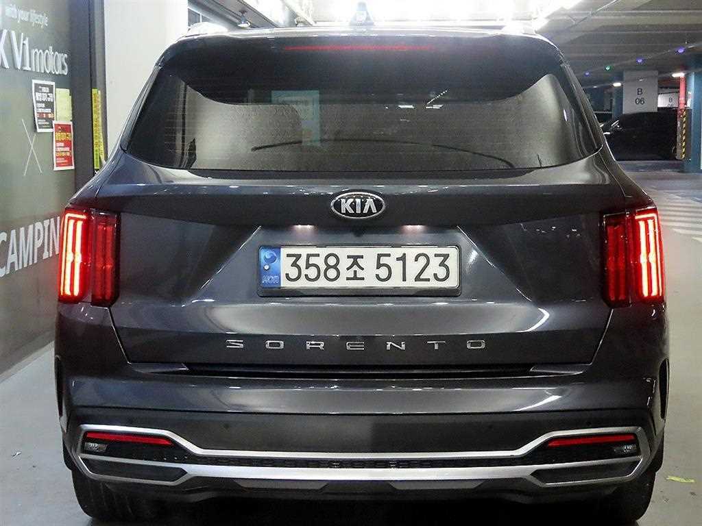 KIA Sorento - Vista 9