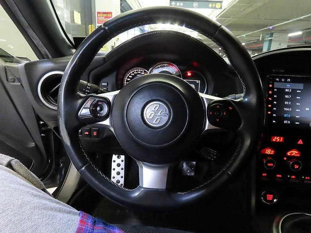 Toyota 86 - Vista 8