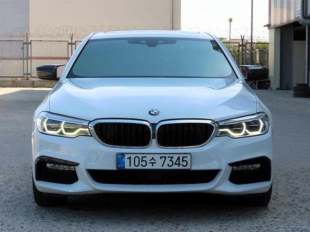 BMW 5 Series 2018 Blanco - Importación desde Corea - HF Imports Iquique - Foto 1