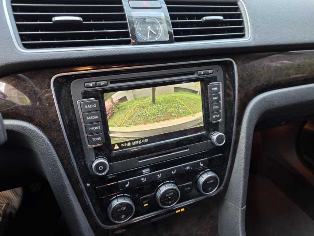 Volkswagen Passat - Vista 4