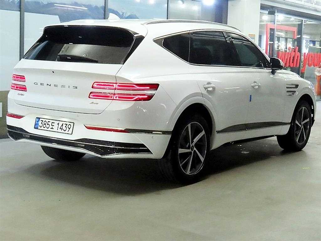 Genesis GV80 - Vista 5