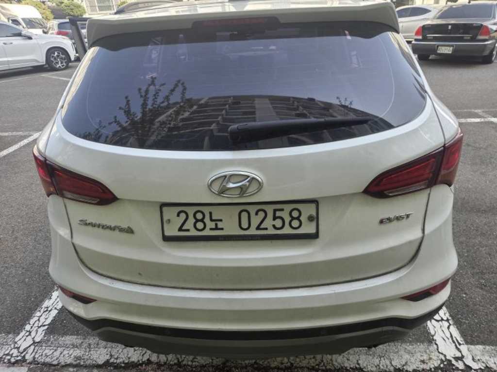 HYUNDAI Santa Fe - Vista 2