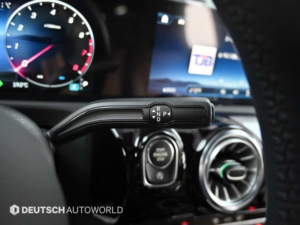 Mercedes Benz CLA Class - Vista 9