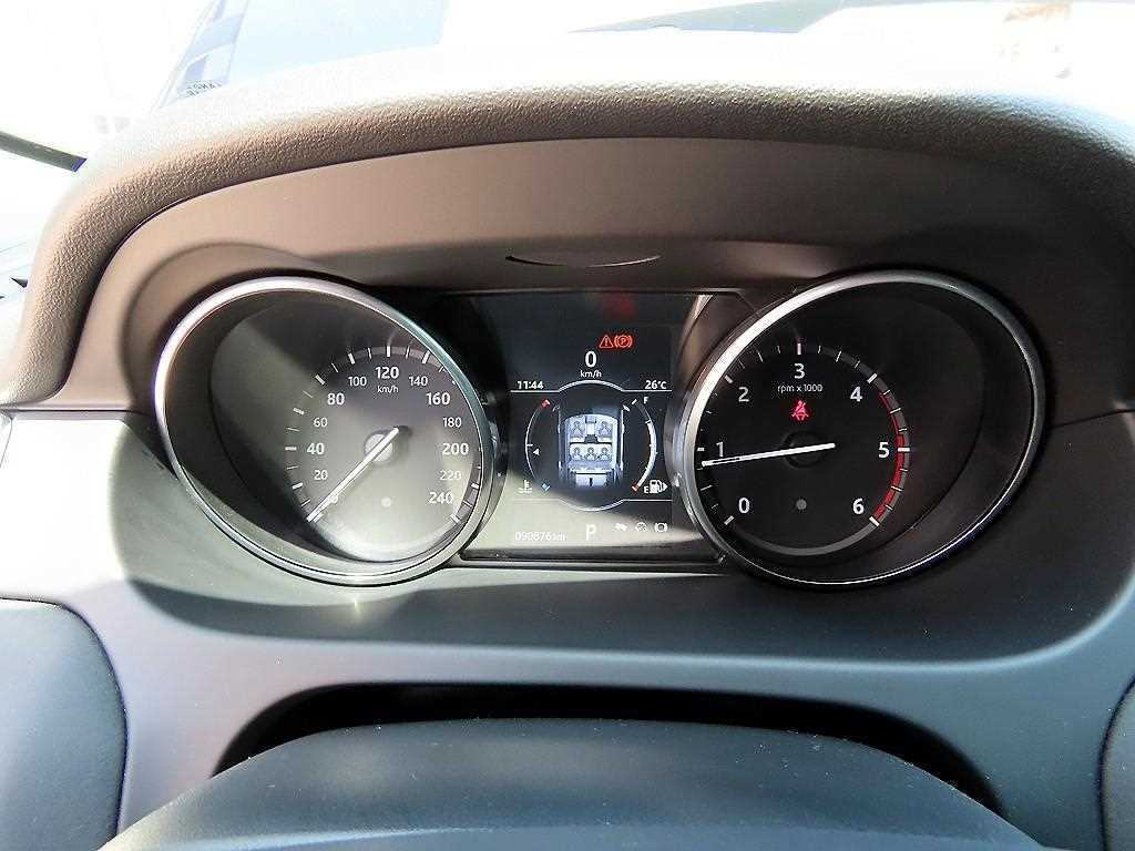 Land Rover Discovery Sports - Vista 9