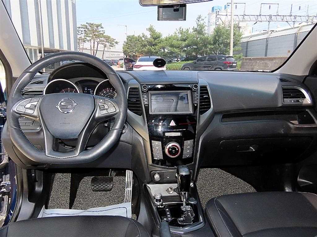 Ssangyong Tivoli - Vista 7