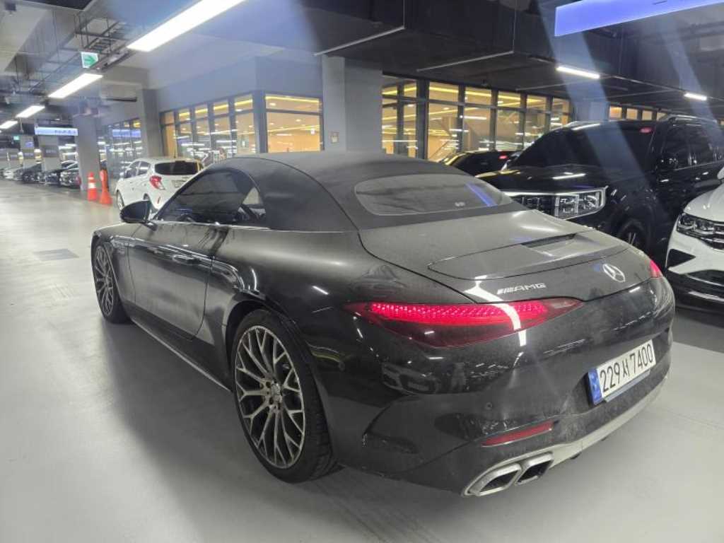 Mercedes Benz SL Class - Vista 5