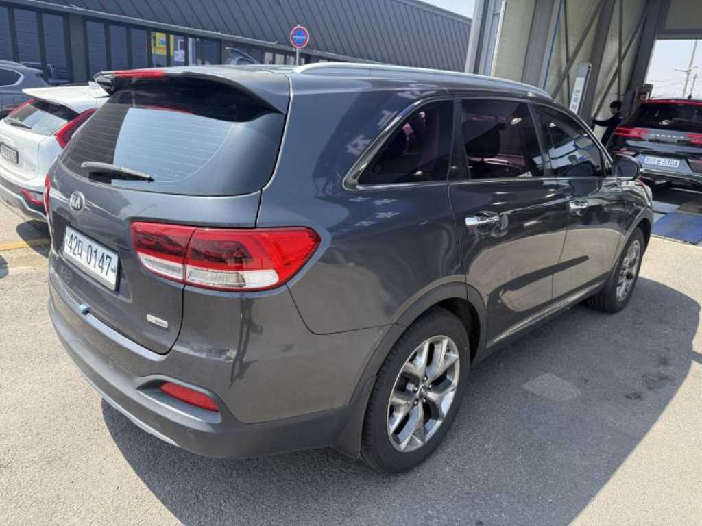 KIA Sorento - Vista 6
