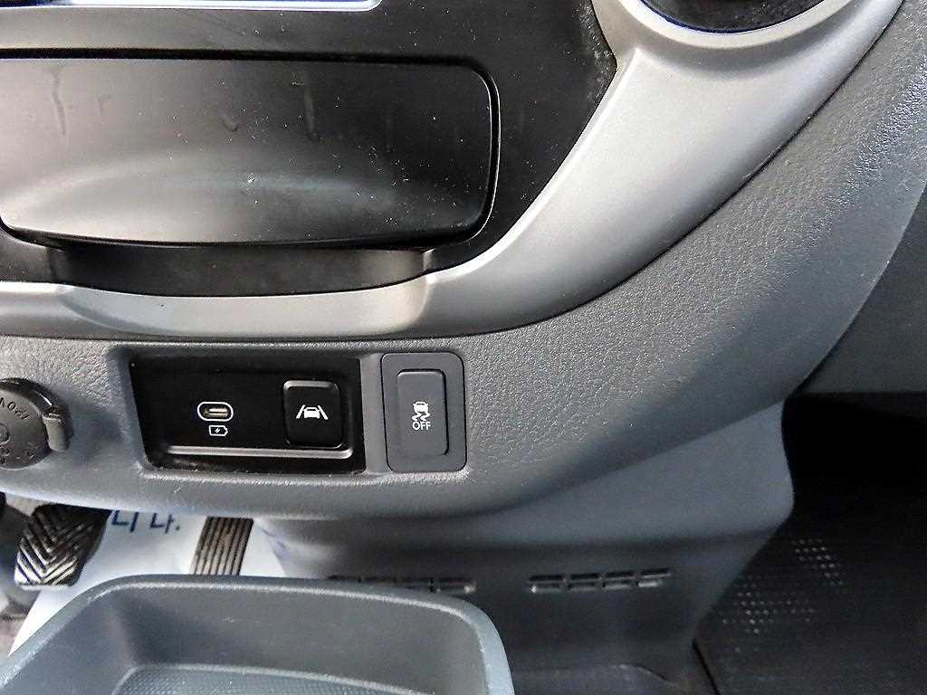Small Truck Normal Box(High Deck) 2025 Blanco - Importación desde Corea - HF Imports Iquique - Foto 15
