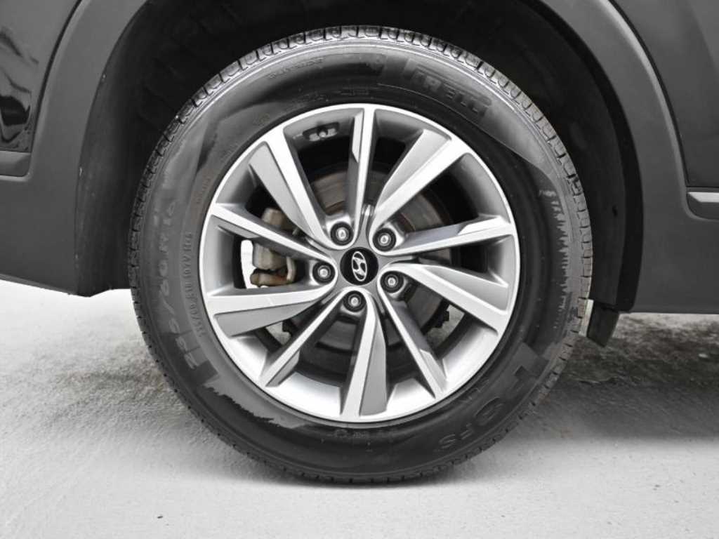 HYUNDAI Santa Fe - Vista 5