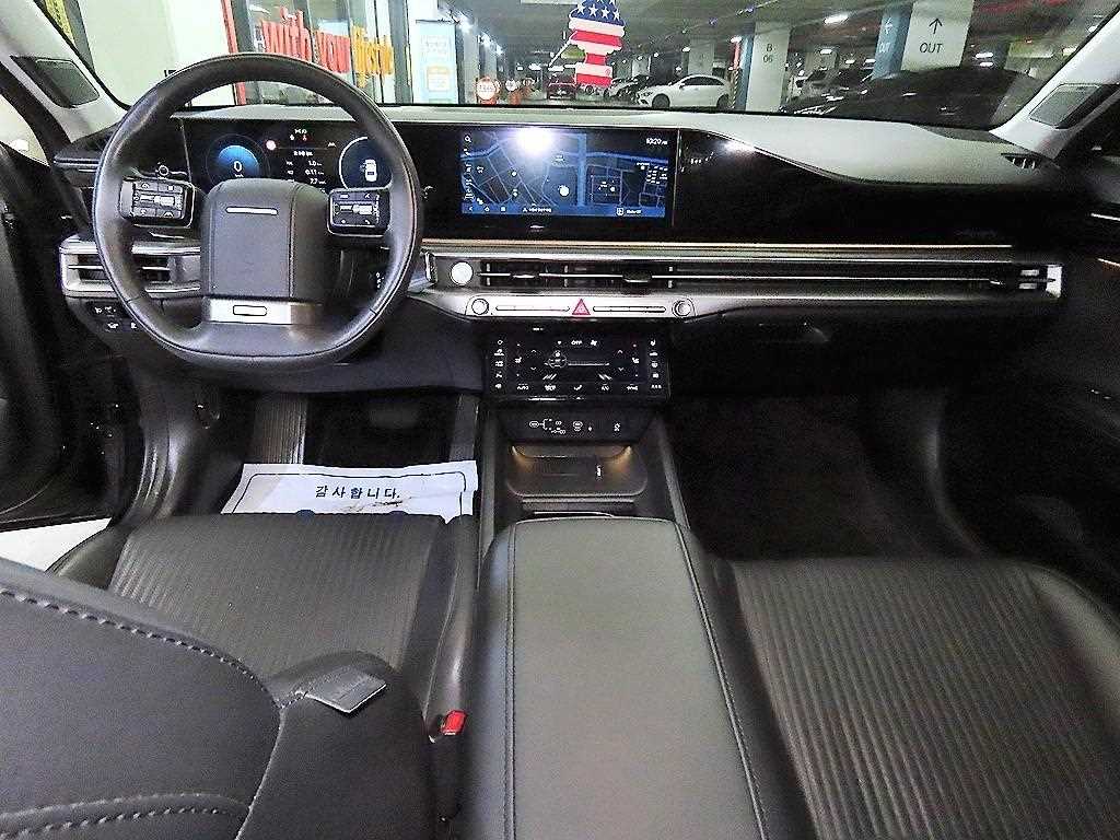 HYUNDAI Grandeur - Vista 10