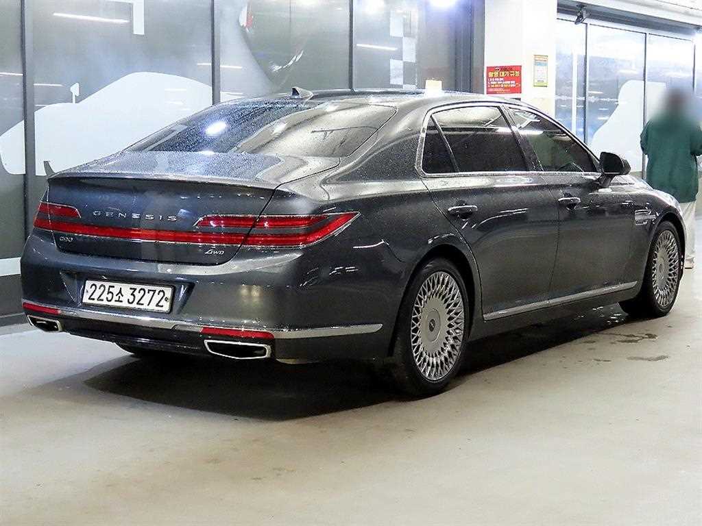 Genesis G90 - Vista 4