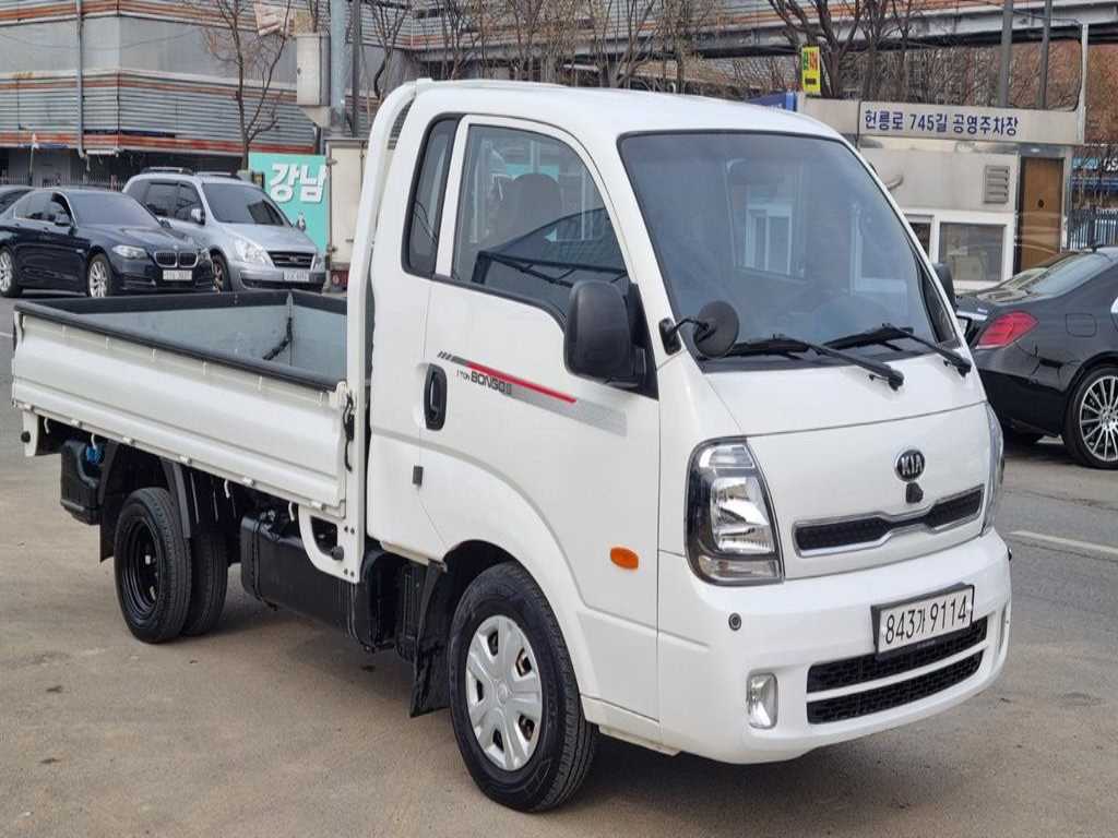 Small Truck Cargo (small) - Vista 3