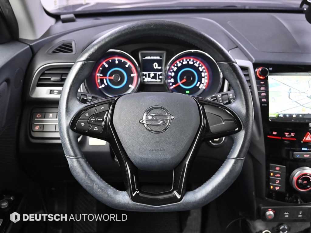 Ssangyong Tivoli 2017 Azul - Importación desde Corea - HF Imports Iquique - Foto 13