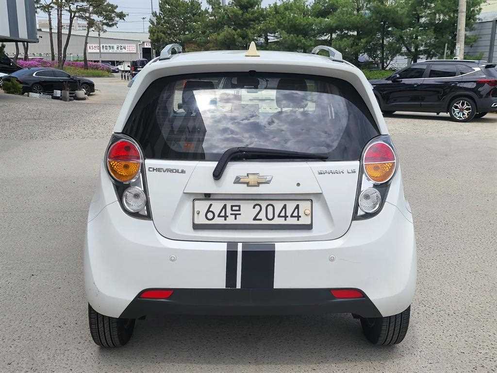 Chevrolet Spark - Vista 4