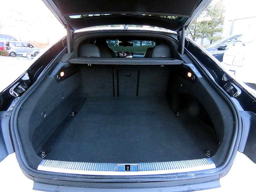 Audi RS7 2014 Negro - Importación desde Corea - HF Imports Iquique - Foto 17