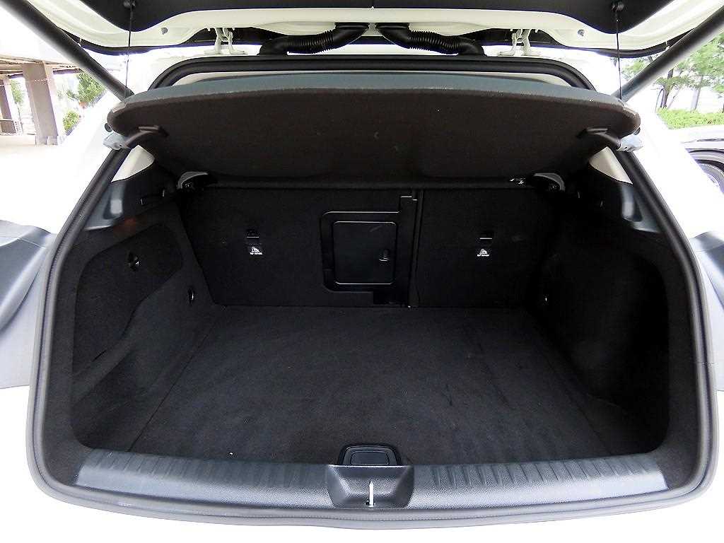 Mercedes Benz GLA Class 2017 Blanco - Importación desde Corea - HF Imports Iquique - Foto 17