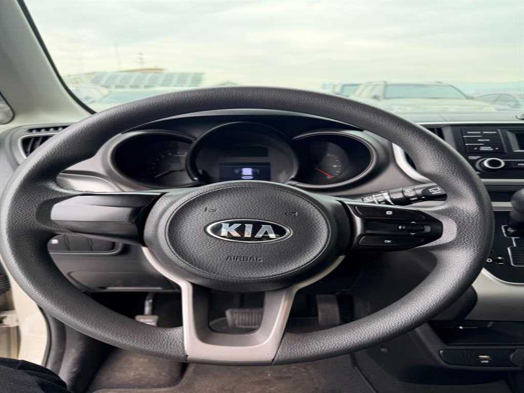 KIA Ray - Vista 6