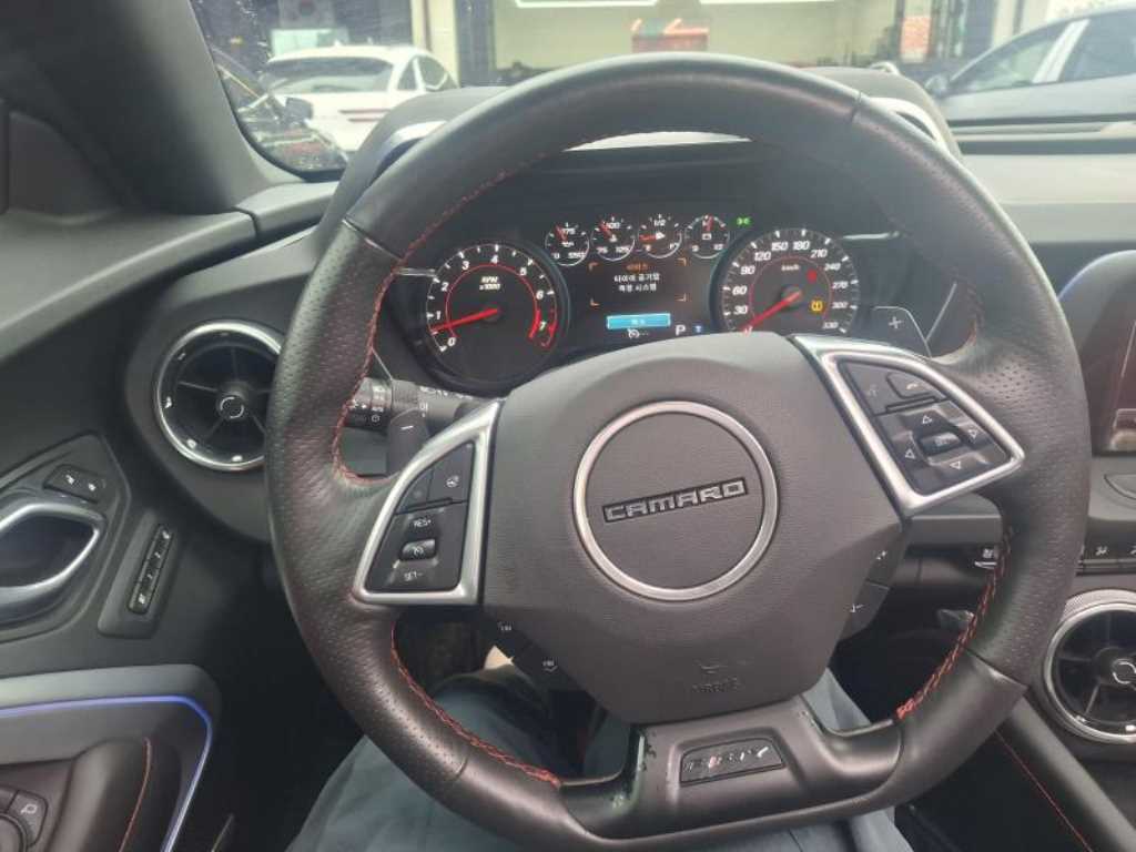 Chevrolet Camaro - Vista 5