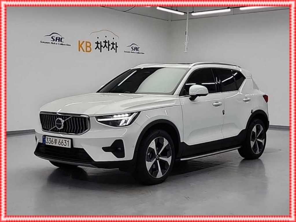 Volvo XC40 2023 Blanco - Importación desde Corea - HF Imports Iquique - Foto 1