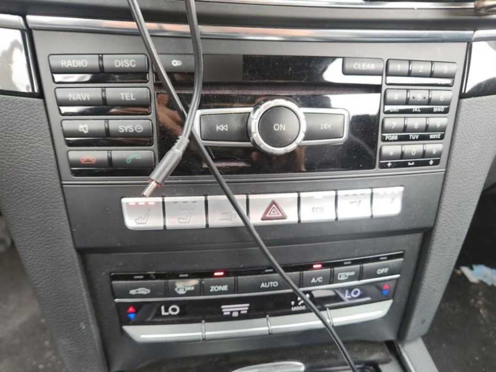 Mercedes Benz E class - Vista 4