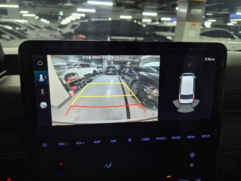 HYUNDAI Staria 2024 Blanco - Importación desde Corea - HF Imports Iquique - Foto 16