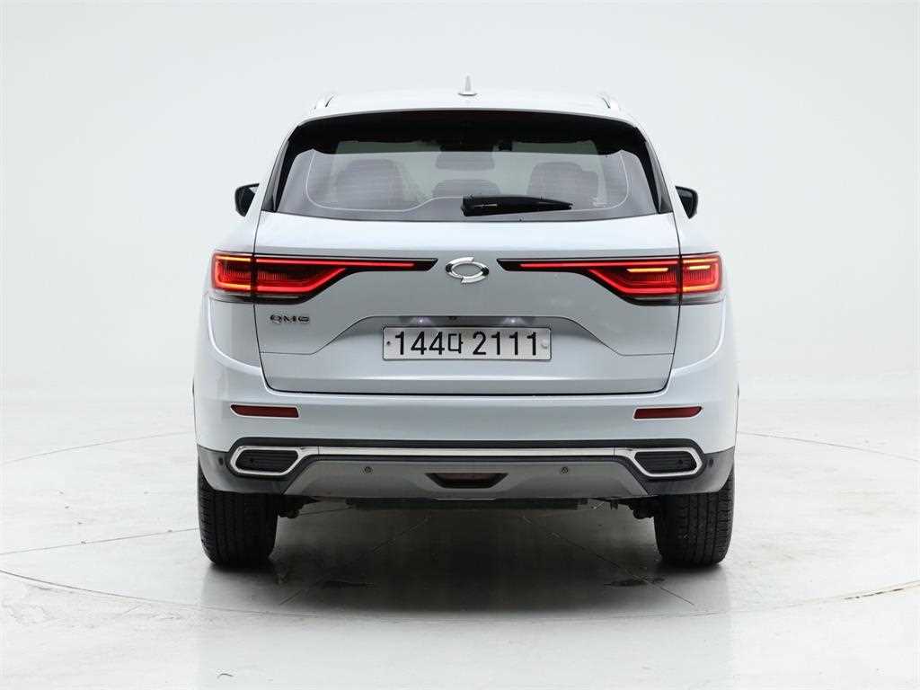 SAMSUNG QM6 - Vista 5