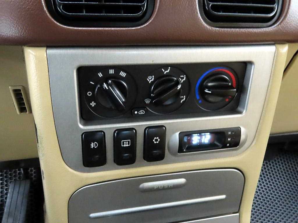 HYUNDAI Galloper - Vista 11