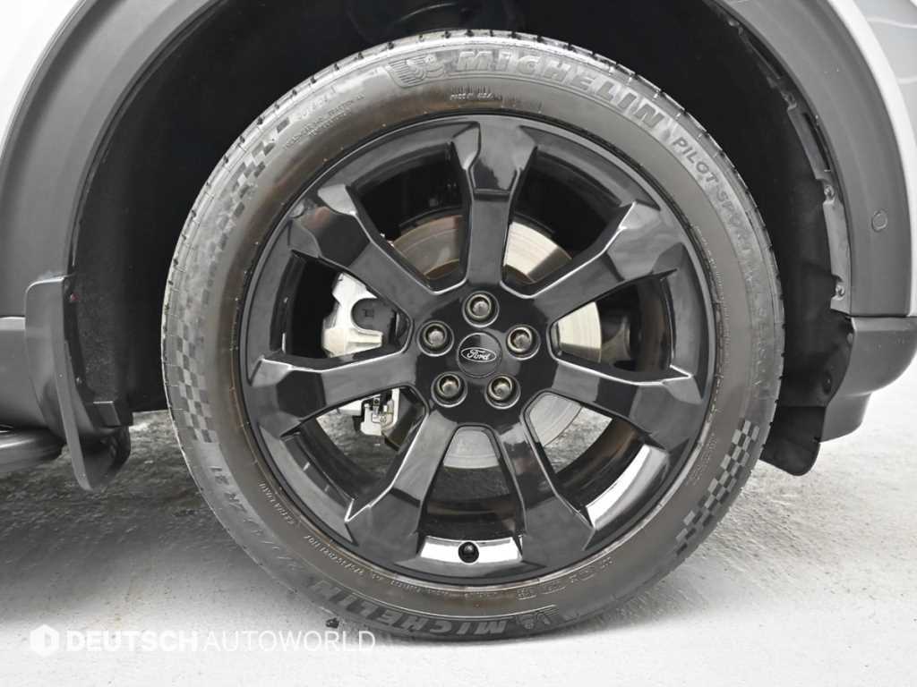 Ford Explorer - Vista 5