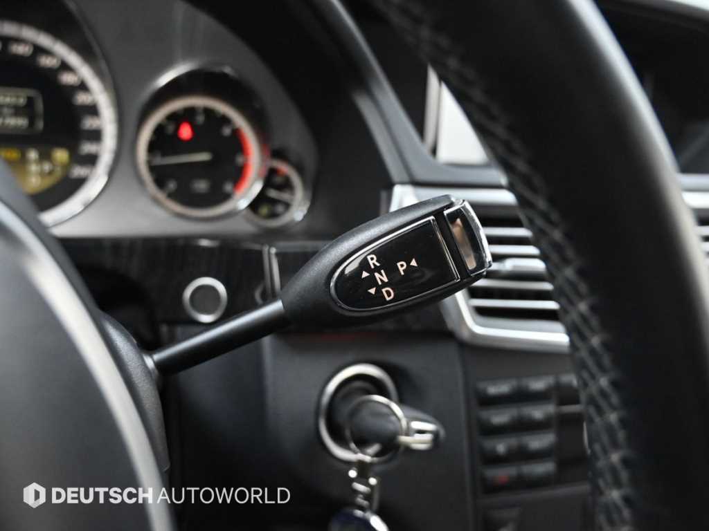 Mercedes Benz E class - Vista 9