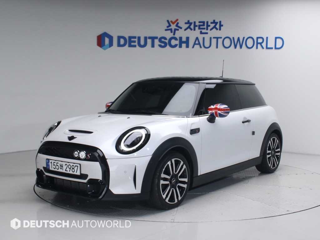 Mini Cooper 2024 Blanco - Importación desde Corea - HF Imports Iquique - Foto 1