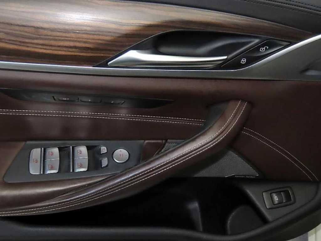 BMW 5 Series 2020 Blanco - Importación desde Corea - HF Imports Iquique - Foto 14