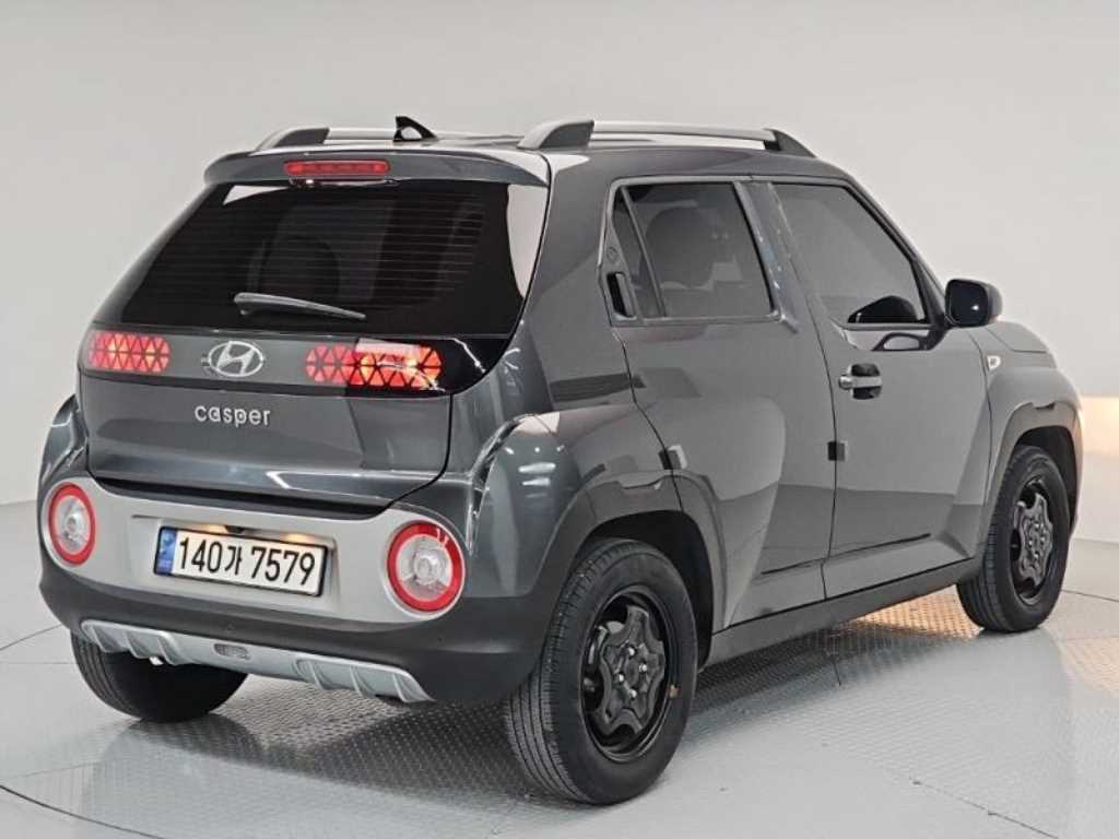 HYUNDAI Casper - Vista 4