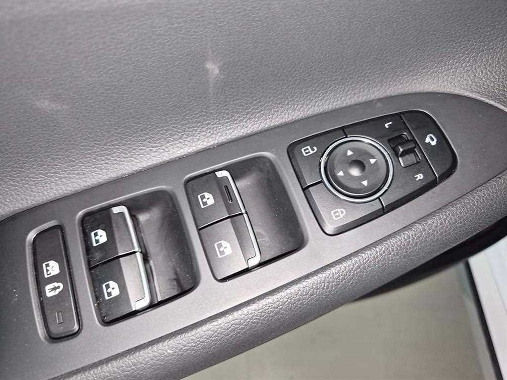 HYUNDAI Grandeur - Vista 12