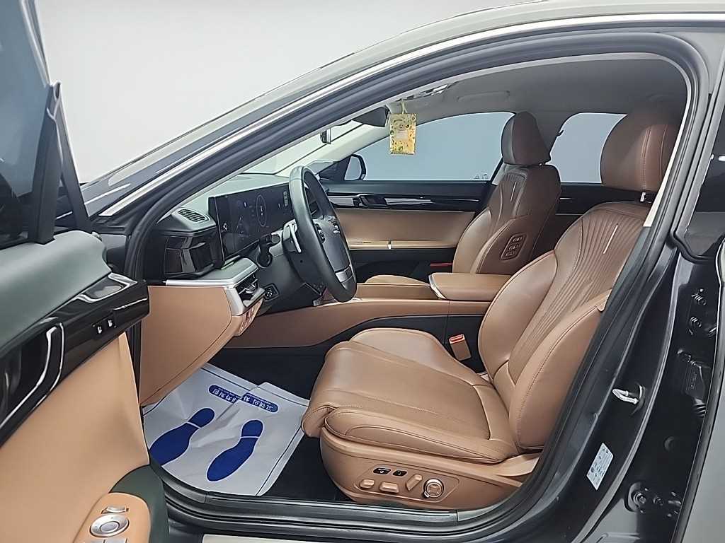 HYUNDAI Grandeur - Vista 11