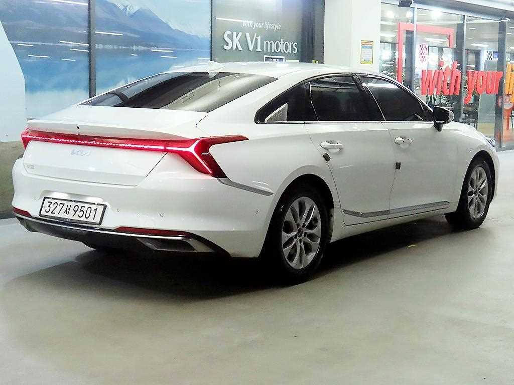 KIA K8 - Vista 4