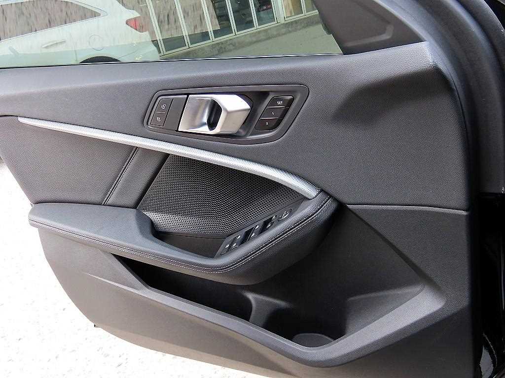 BMW 1 series - Vista 11
