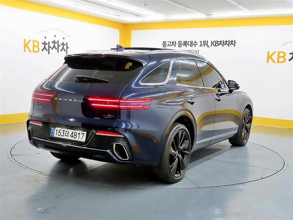 Genesis GV70 - Vista 4