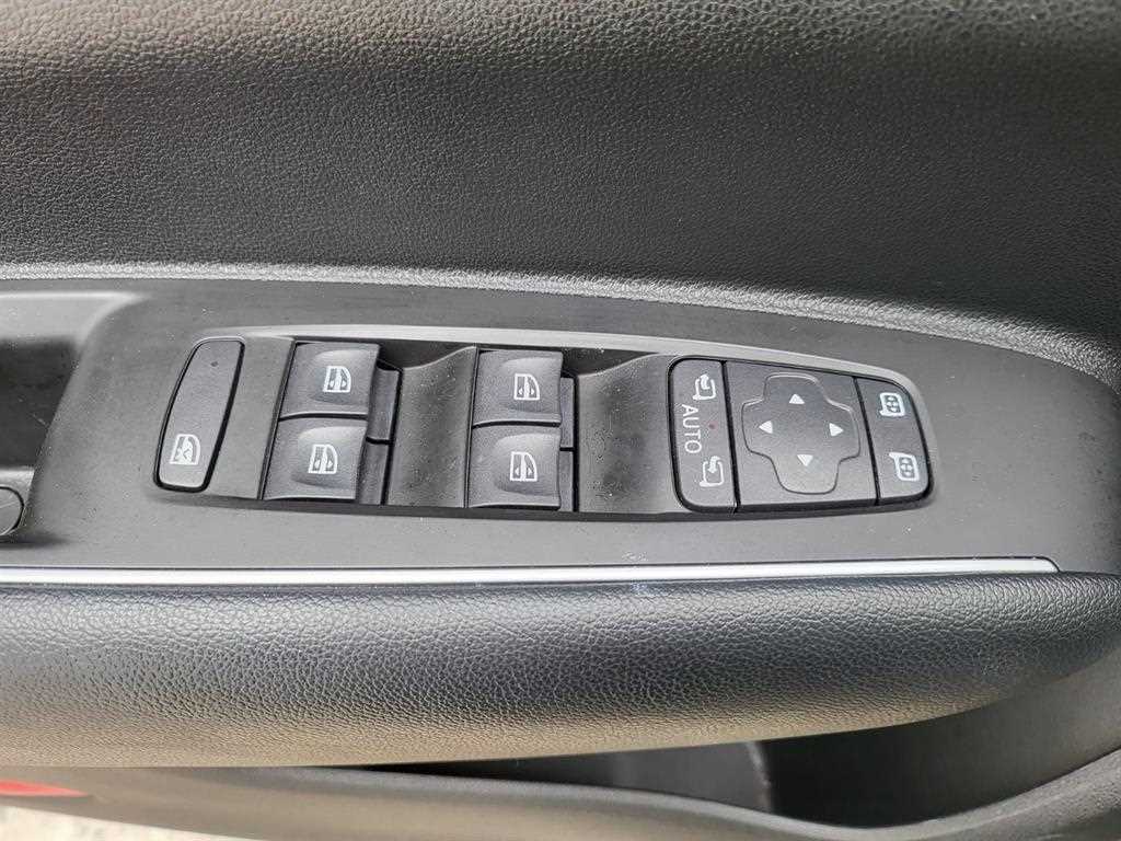 SAMSUNG QM6 - Vista 11